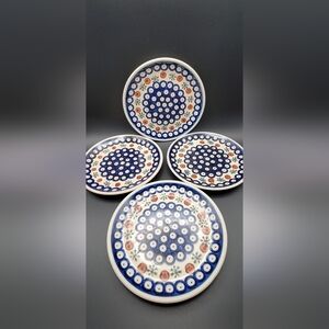 4 Boleslawiec Pottery 6" Plates Mosquito